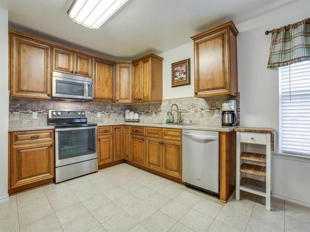 Foto del edificio - 517 Robinwood Rd