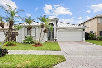 Building Photo - 13925 SW 155th Ct