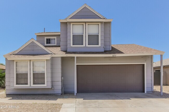 Foto del edificio - 8713 W Jefferson St