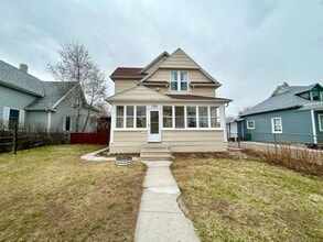 Building Photo - 1720 7th Ave N