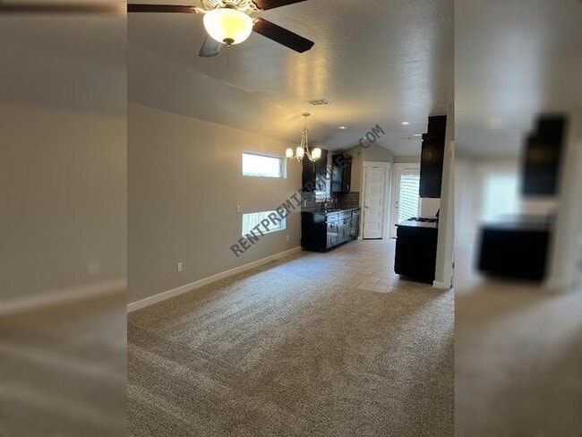 Photo - 9424 NW 92nd St House