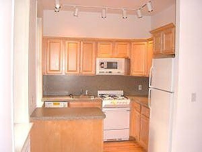 Primary Photo - 2004 Madison Ave