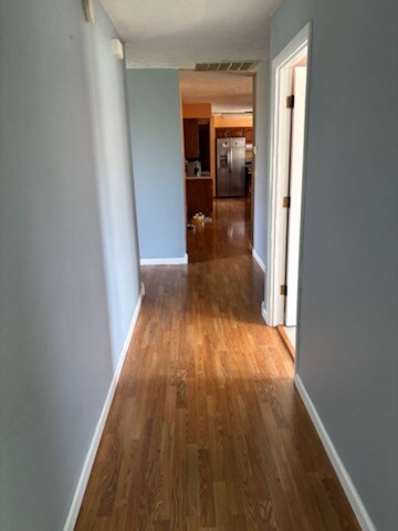 Foto del edificio - 1025 Eastview Dr