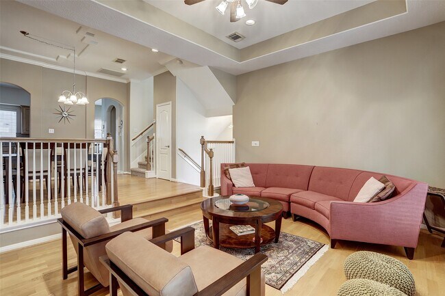 Foto del edificio - 2131 Stacy Knoll