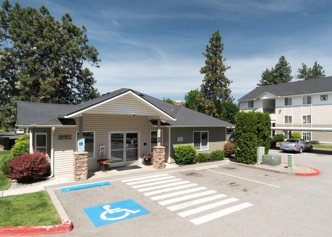 Building Photo - Pheasant Ridge Apartments