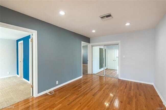 Building Photo - 4 br, 3 bath House - 1520 N Rose St