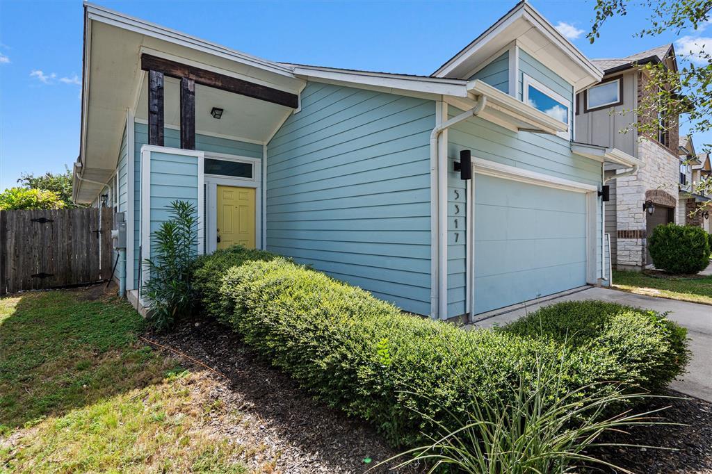 Primary Photo - 5317 Daimler Dr