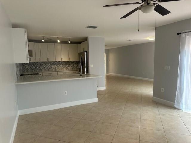 Foto del edificio - 4151 Eastridge Cir