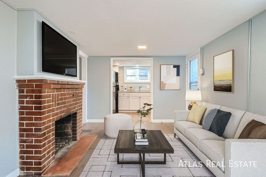 Foto principal - 1811 14th Ave