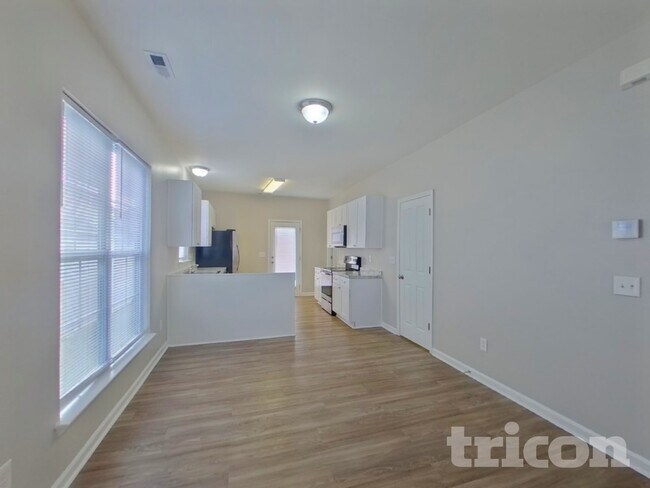 Foto del edificio - 120 E Decatur Ave