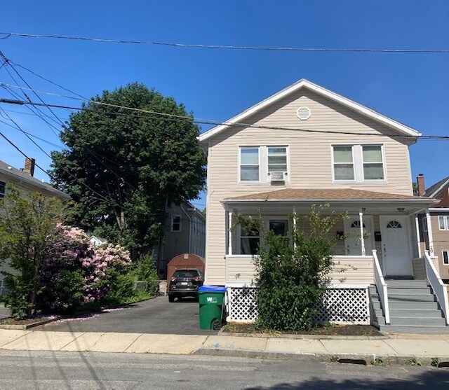 20 Henley St Unit 2, Medford, MA 02155 20 Henley St Medford, MA Apartments for Rent in