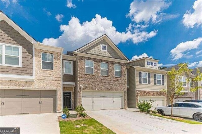 Building Photo - 2227 Mulsanne Dr