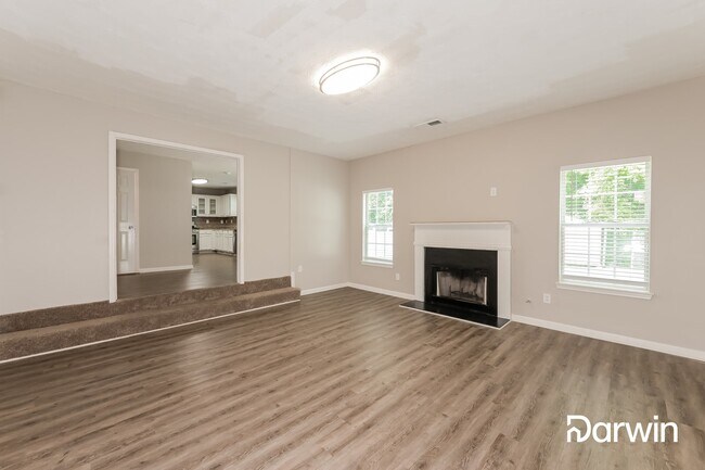 Building Photo - 1061 Ivey Ln