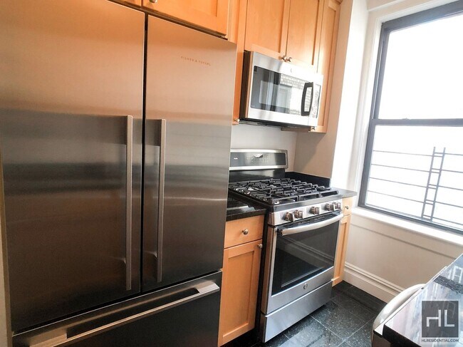Foto del edificio - EAST 80TH STREET