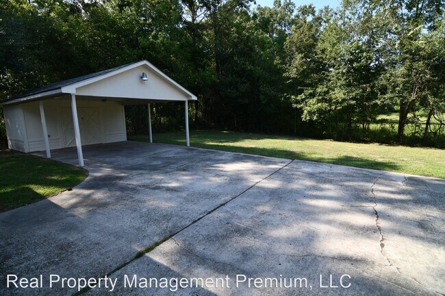 Foto del edificio - 3 br, 2 bath House - 1215 Woodward St.