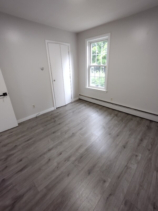 Building Photo - 532 Cilley Rd