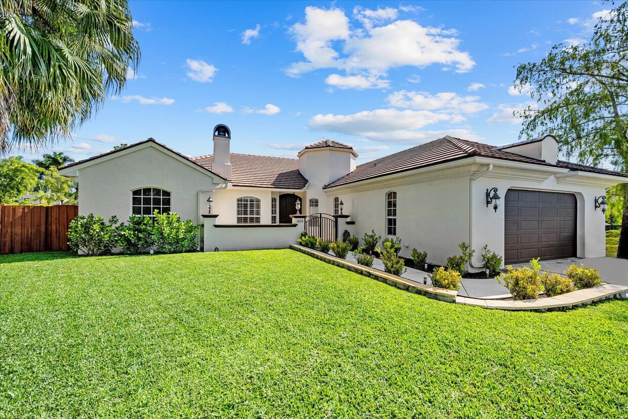 Foto principal - 404 Indigo Ave