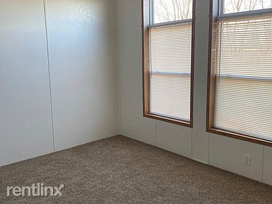 Building Photo - 3 br, 2 bath House - 115 Meadow Ridge Ln