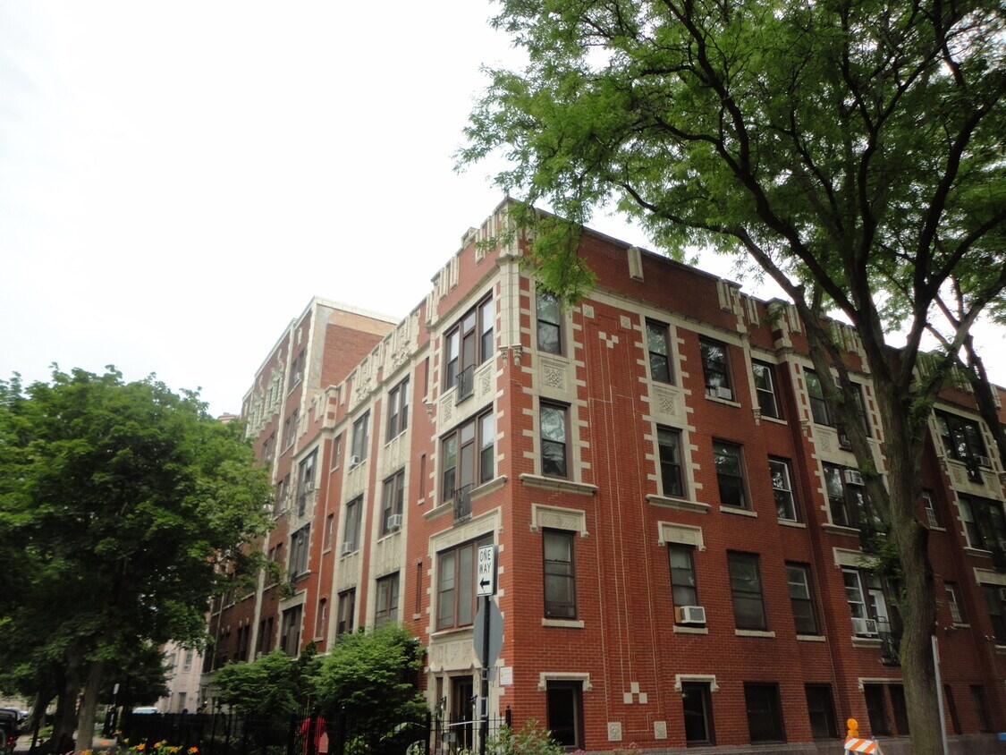 5135 S Kenwood Ave Unit 407, Chicago, IL 60615 Condo for Rent in Chicago, IL