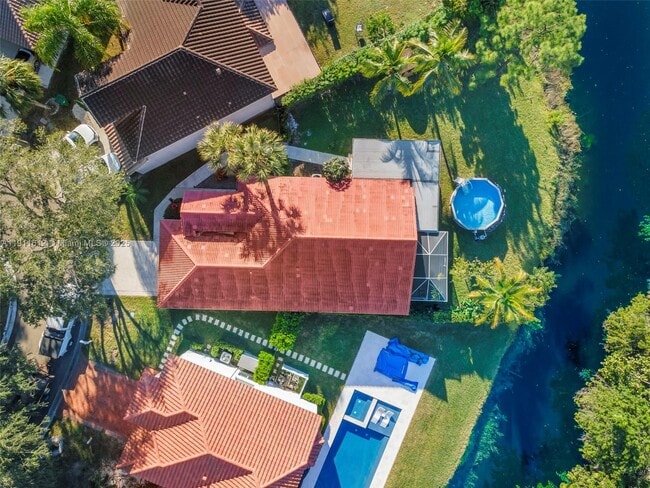 Building Photo - 8442 NW 57th Dr