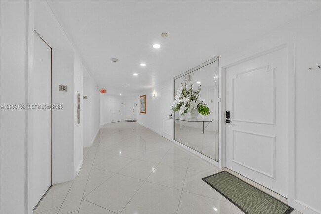 Foto del edificio - 4201 N Ocean Blvd