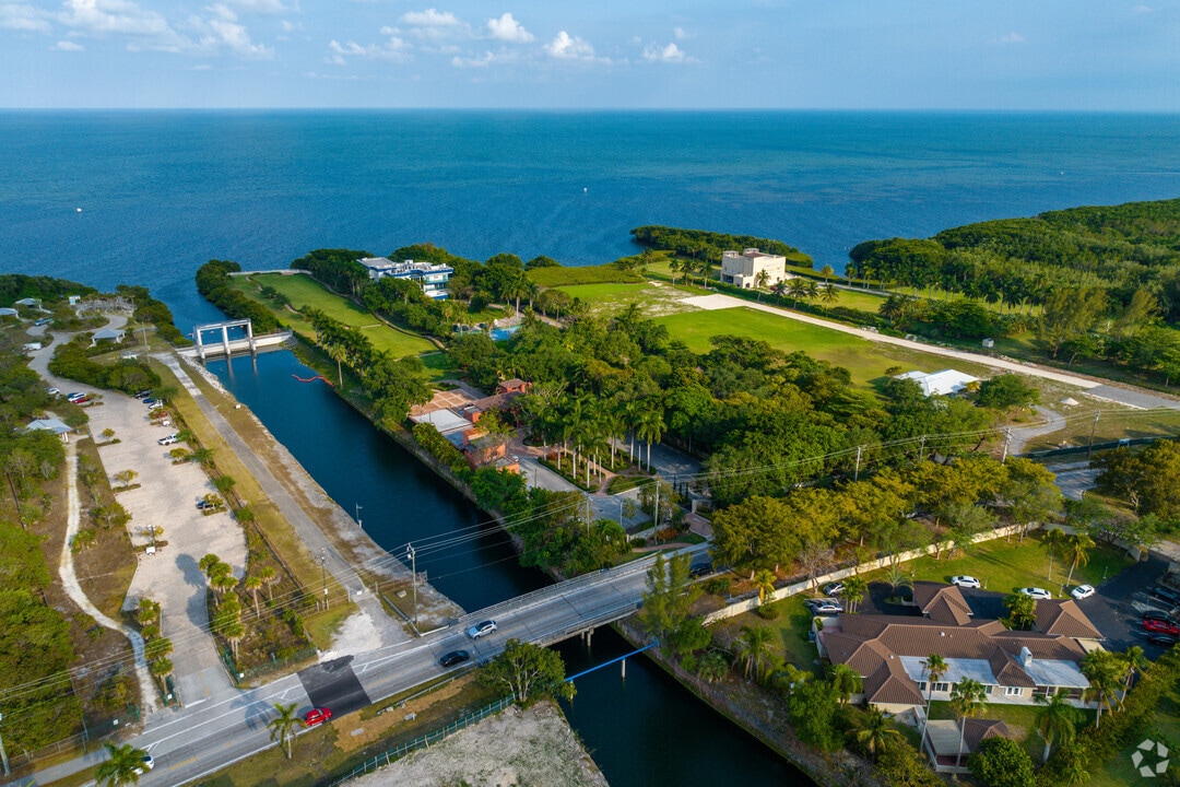 Palmetto Bay