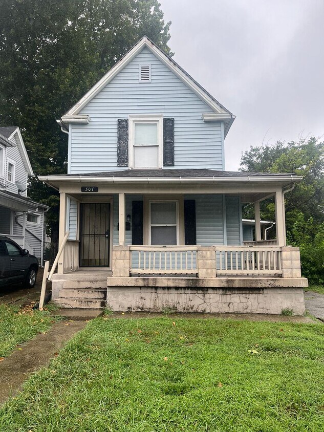 Primary Photo - 307 N 16th | 3 Bed, 2 Bath