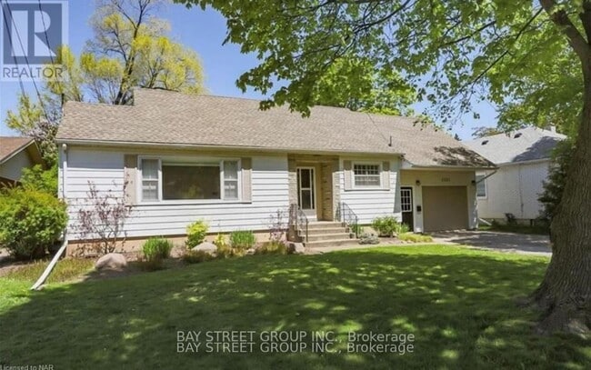 Building Photo - 6565 Stamford Green Dr