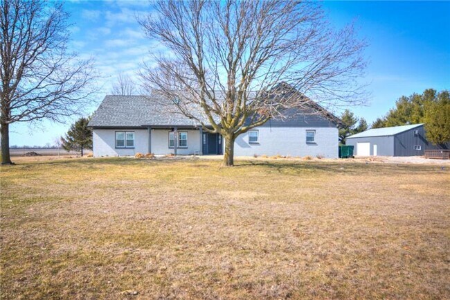 Foto del edificio - 3 bedroom in Decatur IL 62526