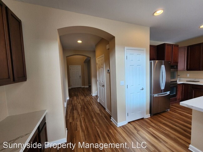 Building Photo - 4 br, 3 bath House - 410 Cheyenne Drive