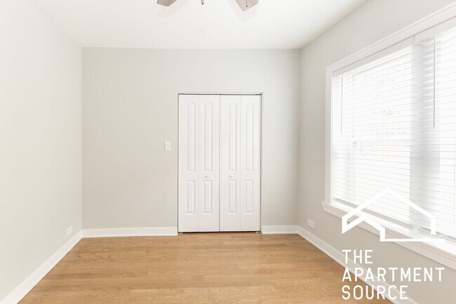 Foto del edificio - 4839 N Wolcott Ave