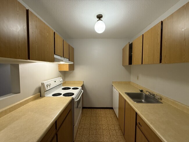 Photo du bâtiment - 45744-45744 Spadina Ave