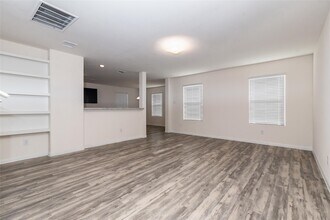Building Photo - 24202 San Marzano Ct