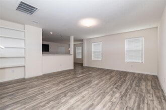 Building Photo - 24338 Veratti Ln