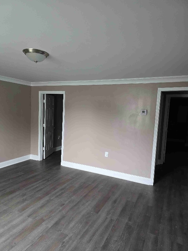 Building Photo - 5853 Maiden Ln