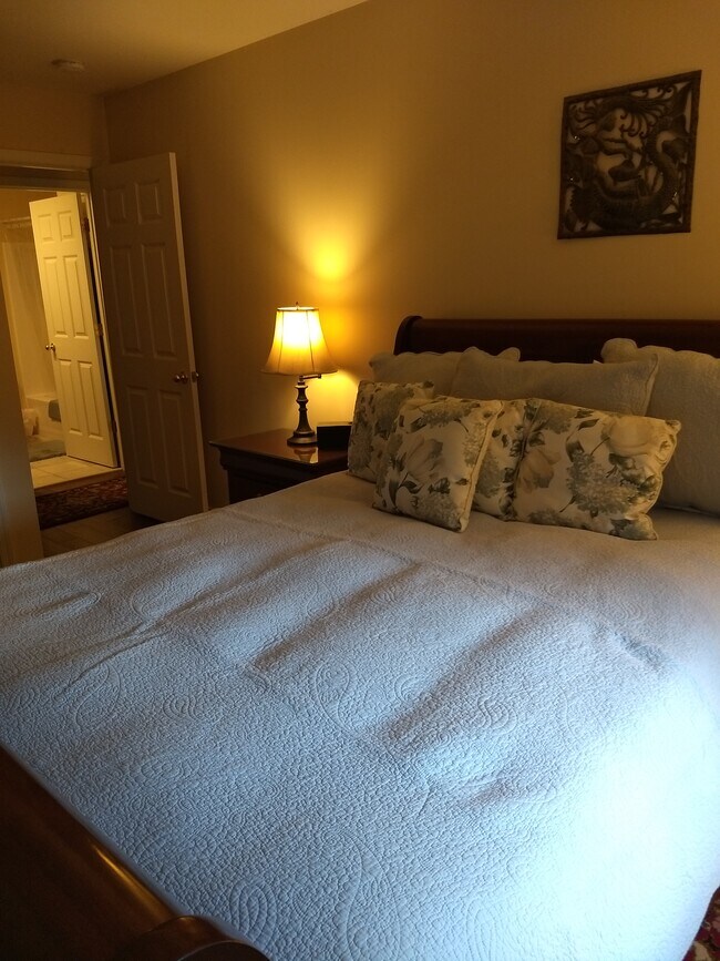 Foto del edificio - 4659 Montgomery Rd