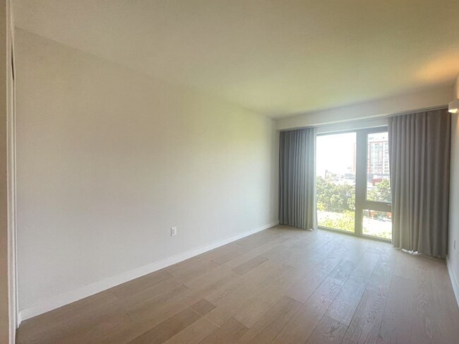 Foto del edificio - 13680 41st Ave