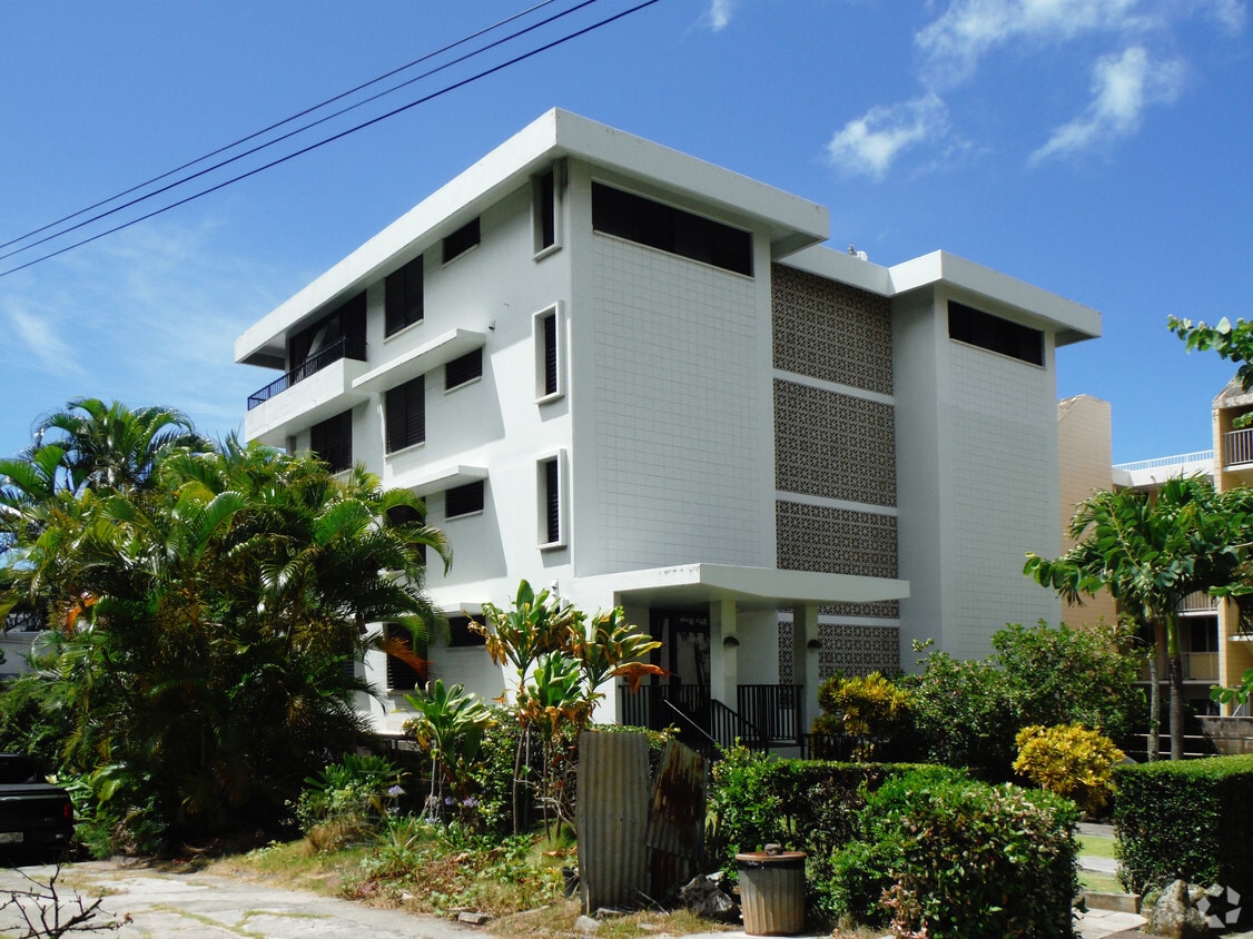 Building Photo - Makiki Villa