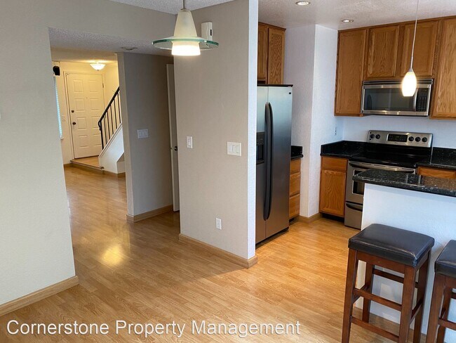 Foto del edificio - 2 br, 1.5 bath House - 506 Holly Hock Ct