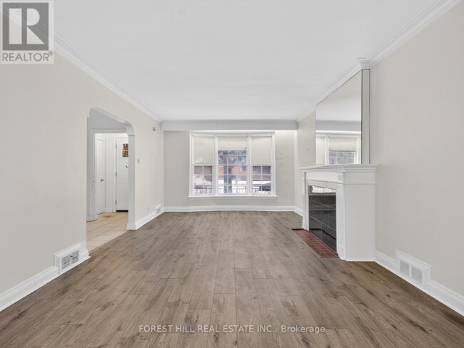 Photo du bâtiment - 3 Westover Hill Rd