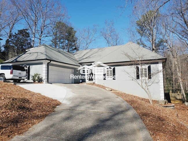 Foto del edificio - 4325 Sprucebough Dr