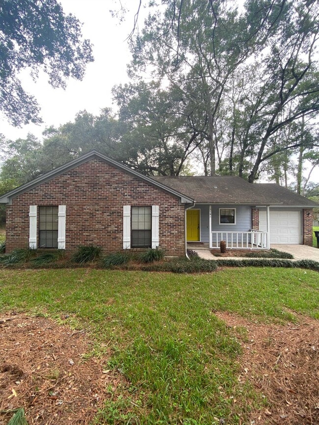 Building Photo - 3701 Bentley Dr
