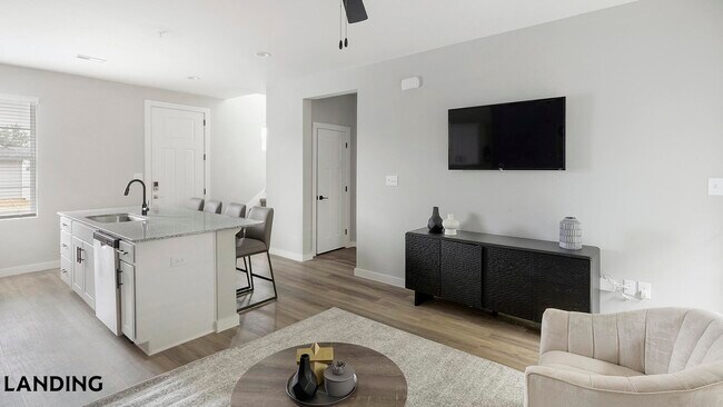 Foto del edificio - 1763 Slaughter Rd