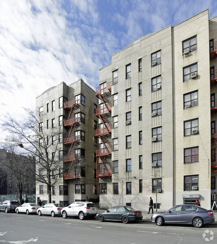 Foto principal - 2615 Grand Concourse