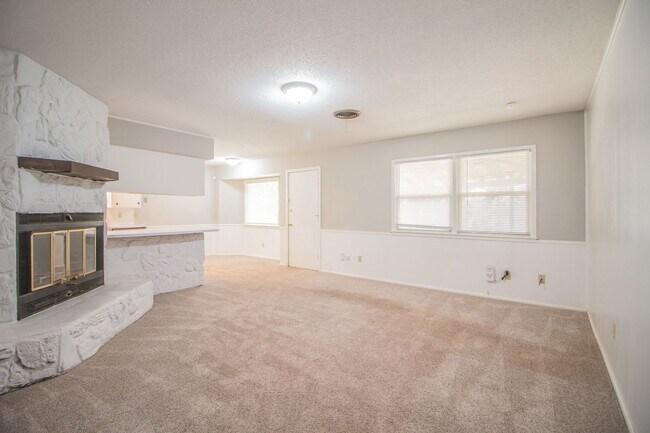 Foto del edificio - Great 3 bedroom 1.5 bathroom house!