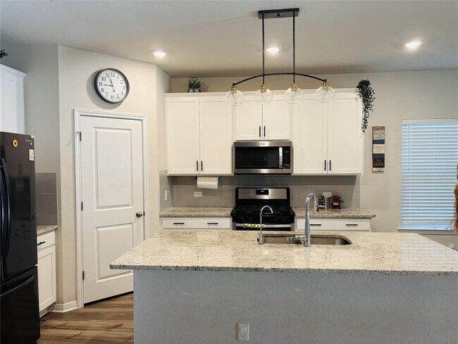 Building Photo - 3034 Mill Run Bnd