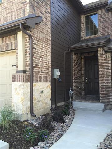 Building Photo - 913 Jamesville Ln