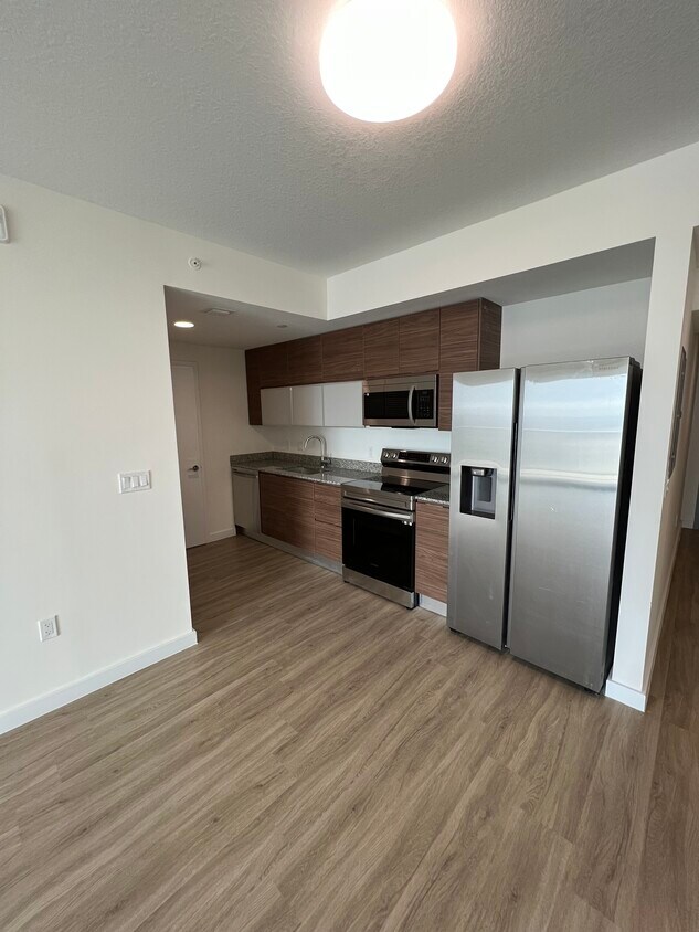 Foto principal - 34 SW 1st St