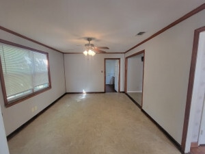 Building Photo - 711 Stone Ave