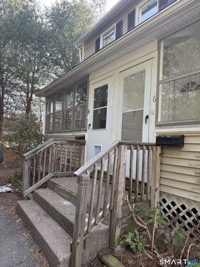 Building Photo - 8 Rodgers Pl